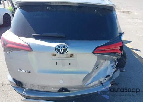 2018 Toyota Rav4 Xle из США, поврежденный, VIN 2T3RFREV5JW788964